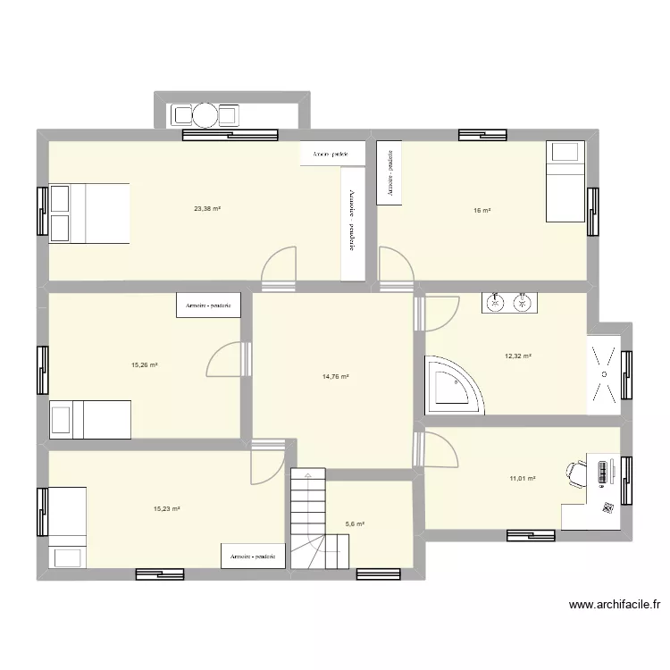 étage. Plan de 8 et 114 m² étage. Plan de 8 et 114 m²