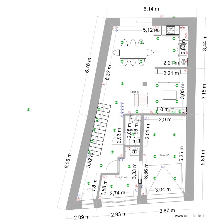 News RDC 03.07. Plan de 9 pièces et 139 m2