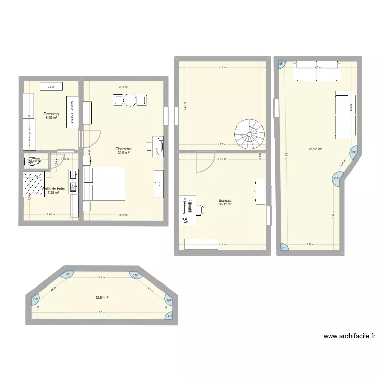 Combles. Plan de 7 et 120 m² Combles. Plan de 7 et 120 m²