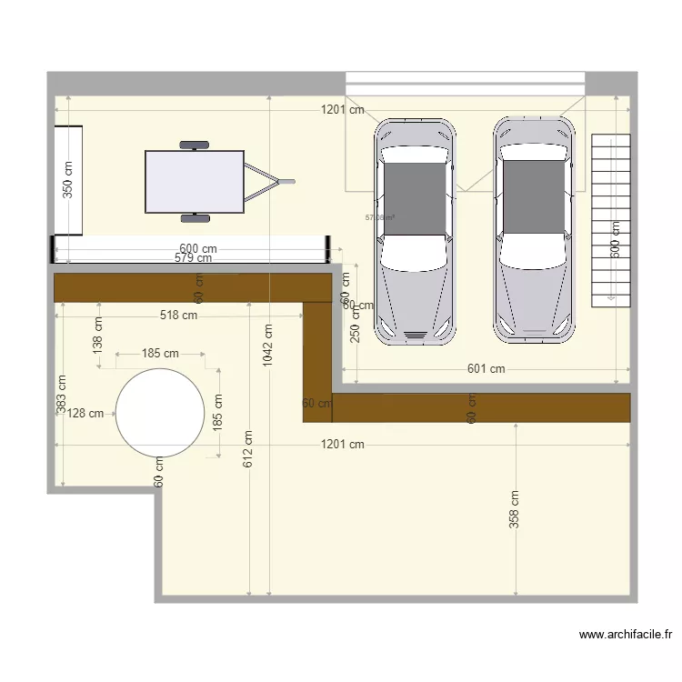 Garage /jardin. Plan de 5  et 236 m²