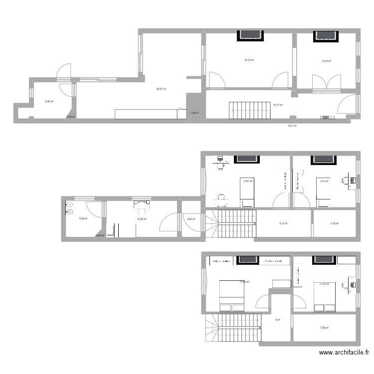 maison mitoyenne. Plan de 20 pièces et 190 m2