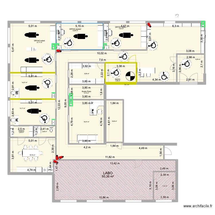 cabinet/labo. Plan de 17 pièces et 302 m2