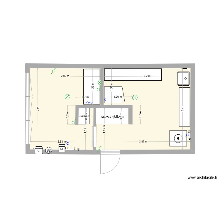 Garage. Plan de 2 pièces et 17 m2