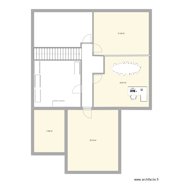 CIS Charité. Plan de 4 pièces et 84 m2