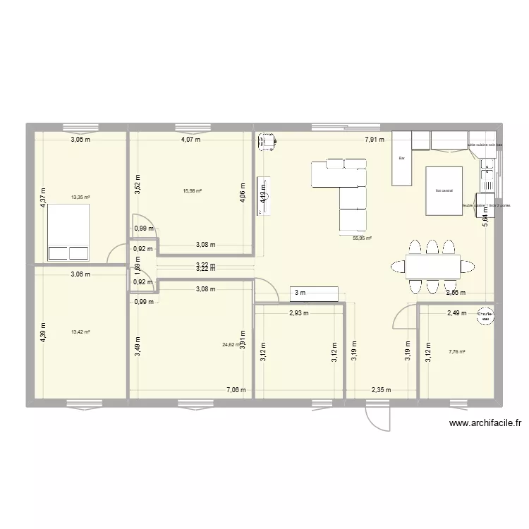 Maison. Plan de 6 pièces et 131 m²