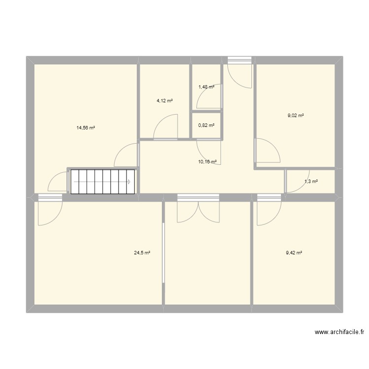 Maison Hazau. Plan de 9 pièces et 75 m2