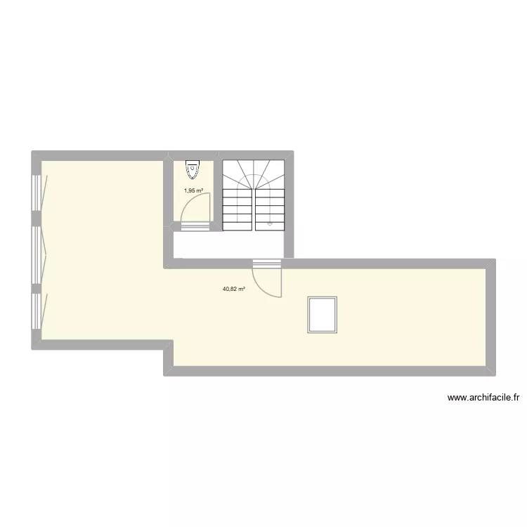 Station 1er. Plan de 2  et 43 m²