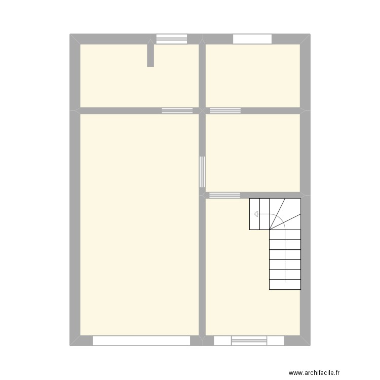 RDC ss. Plan de 5 pièces et 40 m2