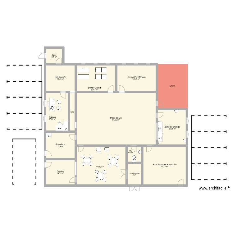 Micro-crèche. Plan de 14 pièces et 301 m2