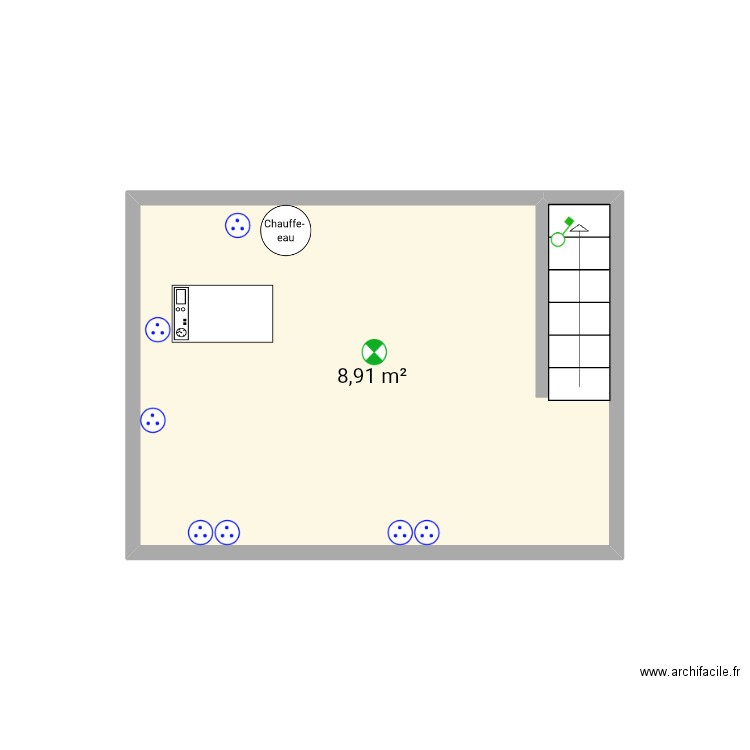 Cave électricité. Plan de 1 pièce et 9 m2