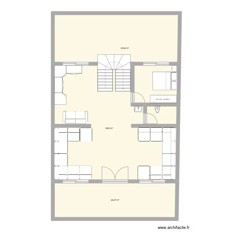 SS 568 V2. Plan de 3  et 137 m²