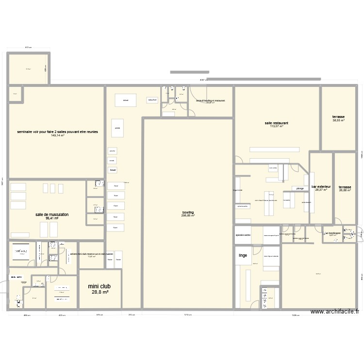 ESSSAI 6. Plan de 36 pièces et 1310 m2