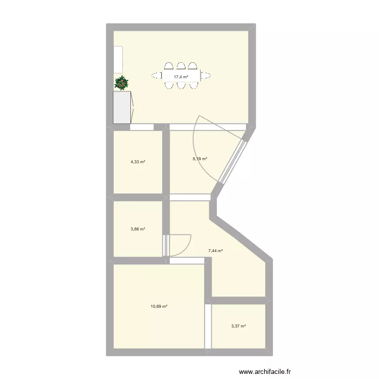 Cour St antoine. Plan de 7  et 52 m²