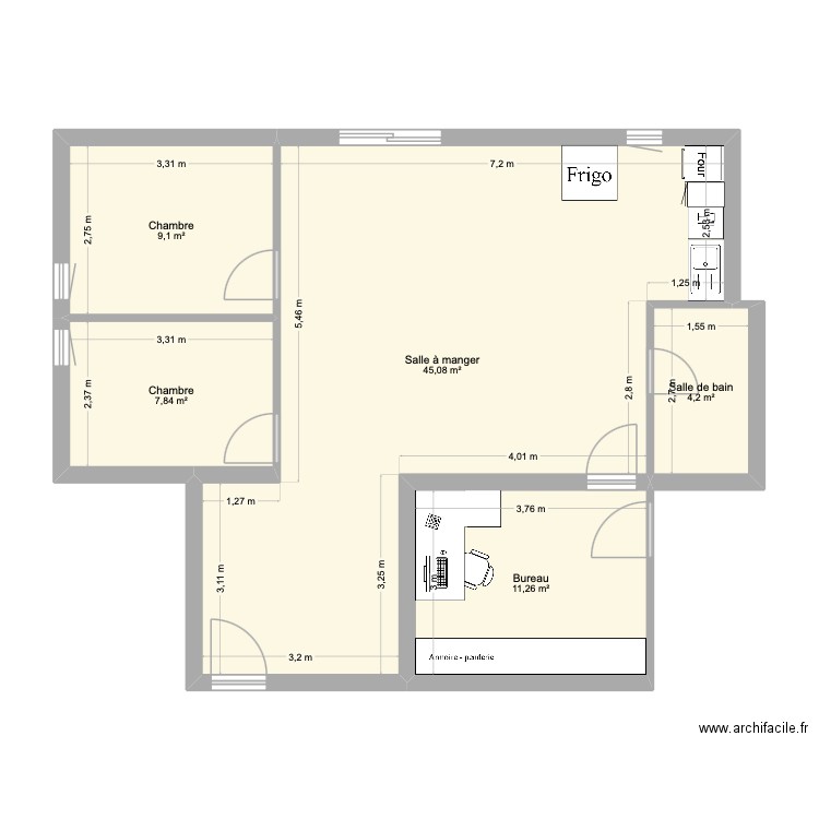 Appartement de fonction ibis budget Lisieux. Plan de 5 pièces et 77 m2