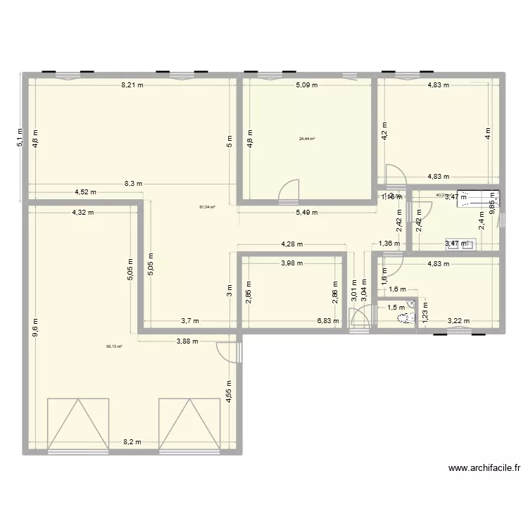 rdc baptiste. Plan de 4 Pièces et 211 m²