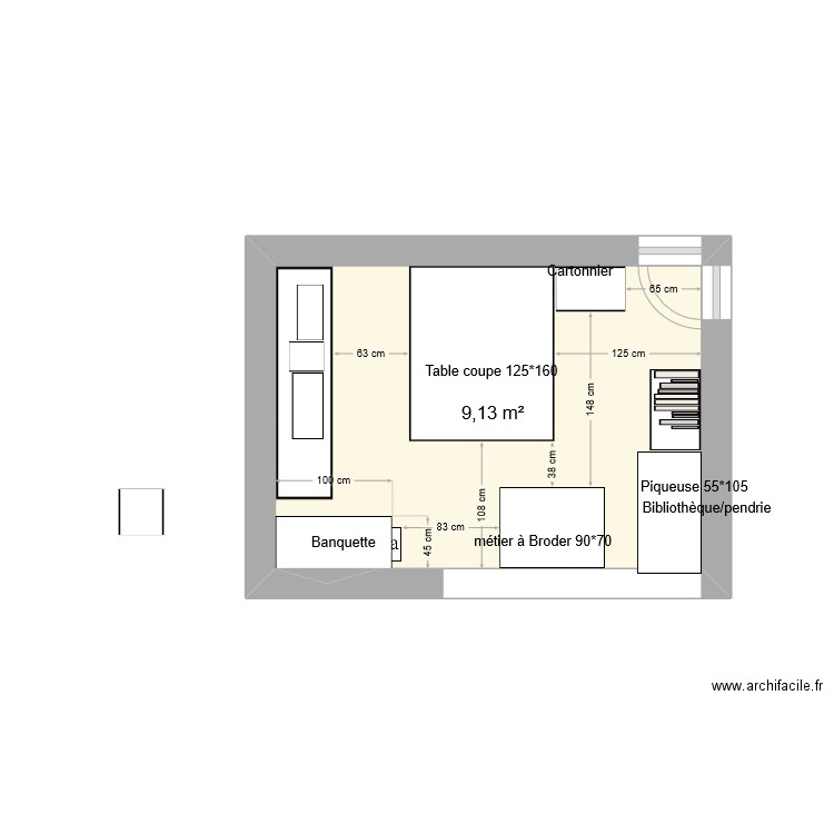 ATELIER_ETAGERES. Plan de 1 pièce et 9 m2