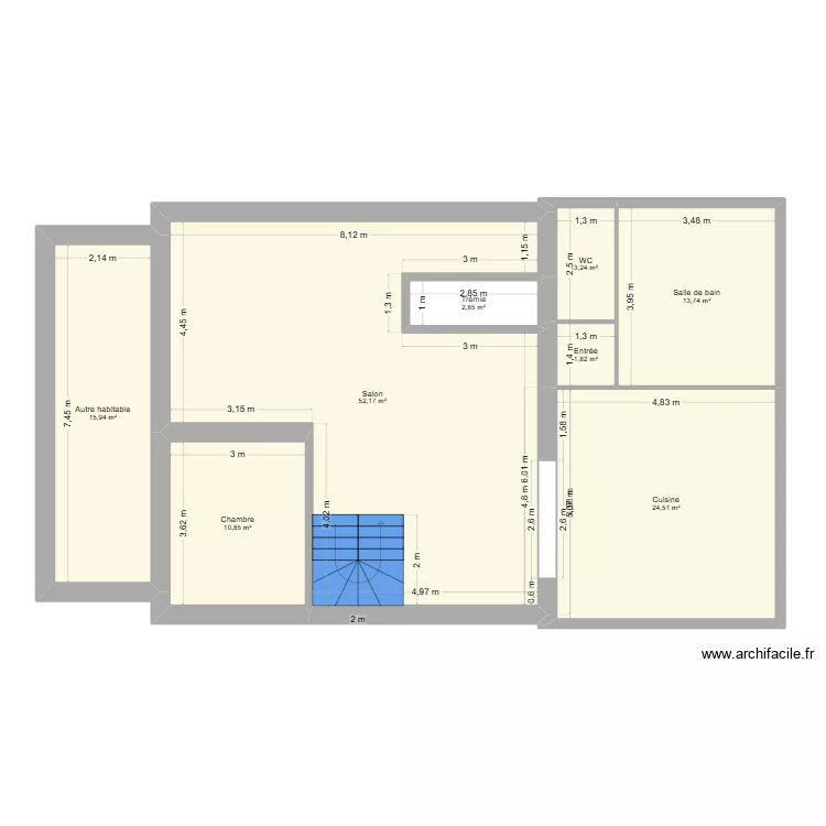 maison. Plan de 8  et 125 m²