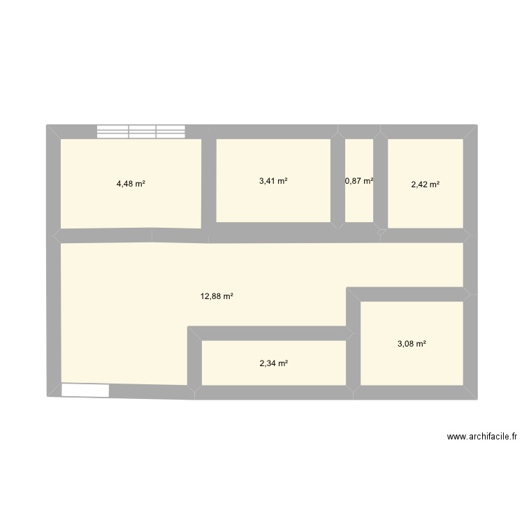 Institut. Plan de 7 pièces et 29 m2