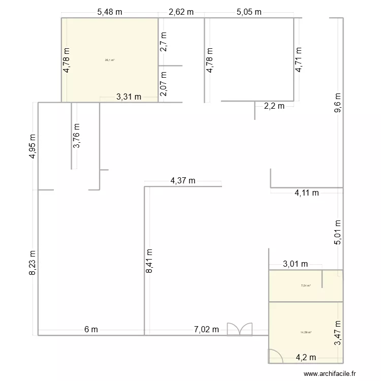 maison du village12. Plan de 3  et 48 m²