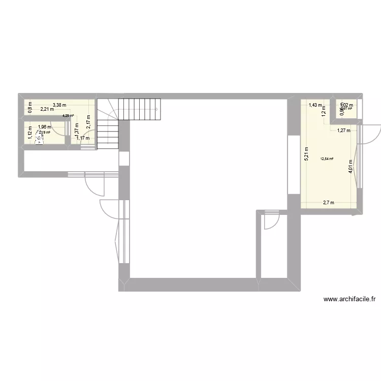 LE BAS. Plan de 4 pièces et 20 m²