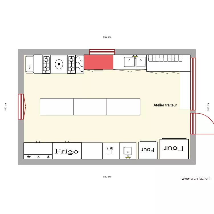 cuisine traiteur. Plan de 2  et 80 m²
