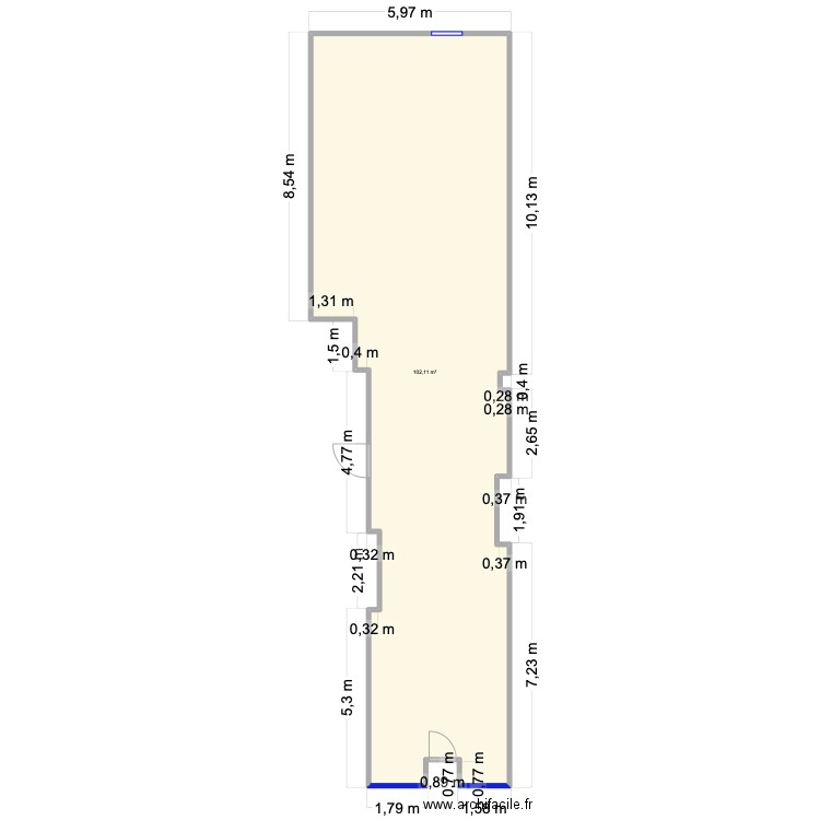 33 Place Jeanne Hachette. Plan de 1 pièce et 102 m2