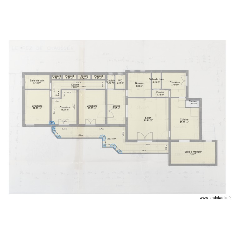 Pupier Escartefigue. Plan de 32 pièces et 473 m2