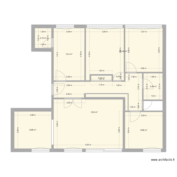 Marseille. Plan de 8 pièces et 91 m2