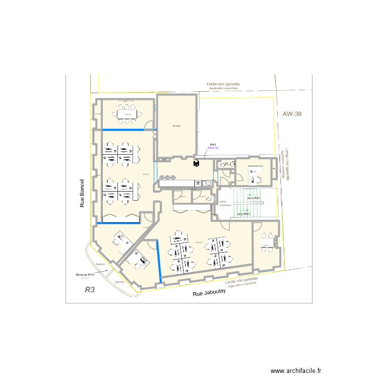 R+3 Open Space 4. Plan de 22 pièces et 197 m2