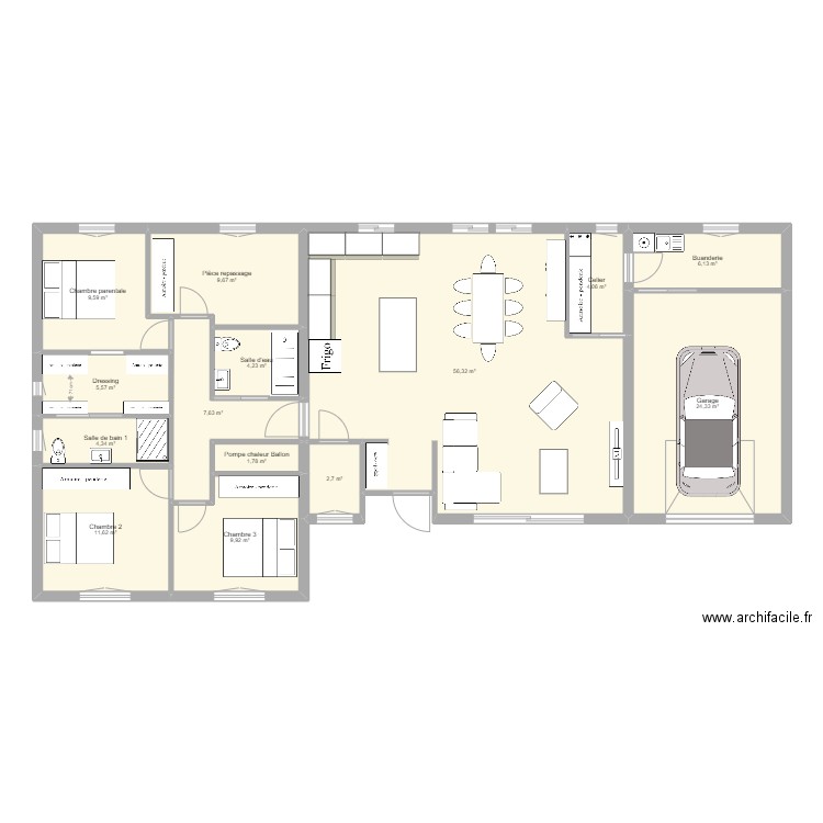 Maison Avo et Mamina 1. Plan de 14 pièces et 158 m2