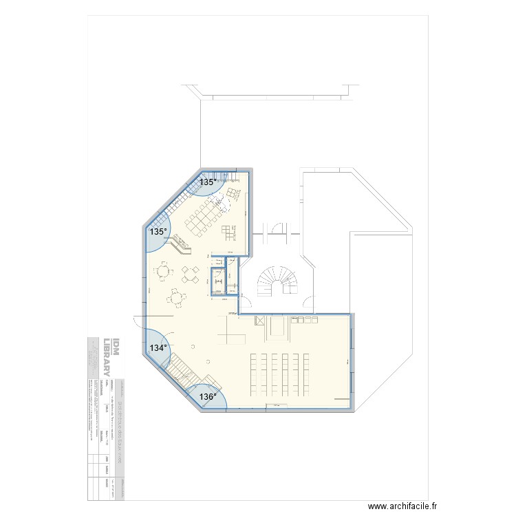 plan rdc EVI. Plan de 2 pièces et 220 m2