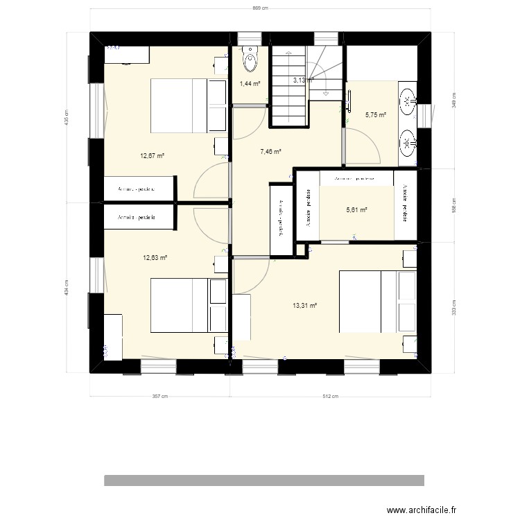 Etage bis. Plan de 9 pièces et 62 m2