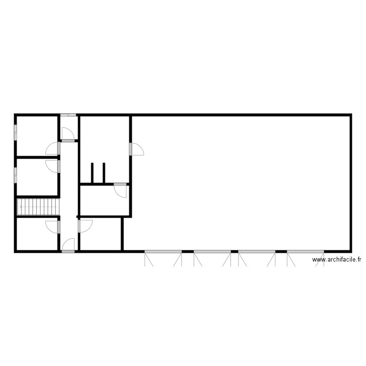 EX PCI RDC. Plan de 9 pièces et 185 m2