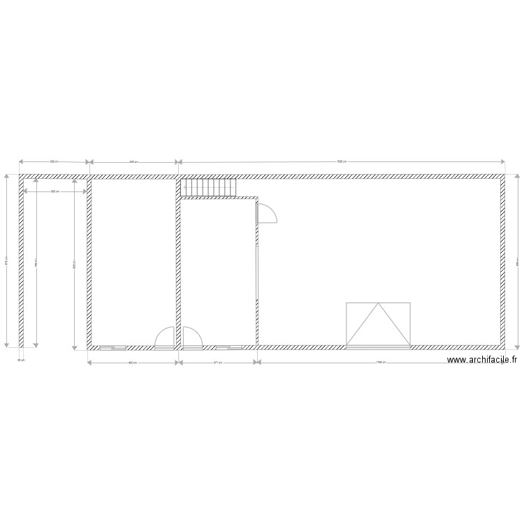 hang. Plan de 0 pièce et 0 m2