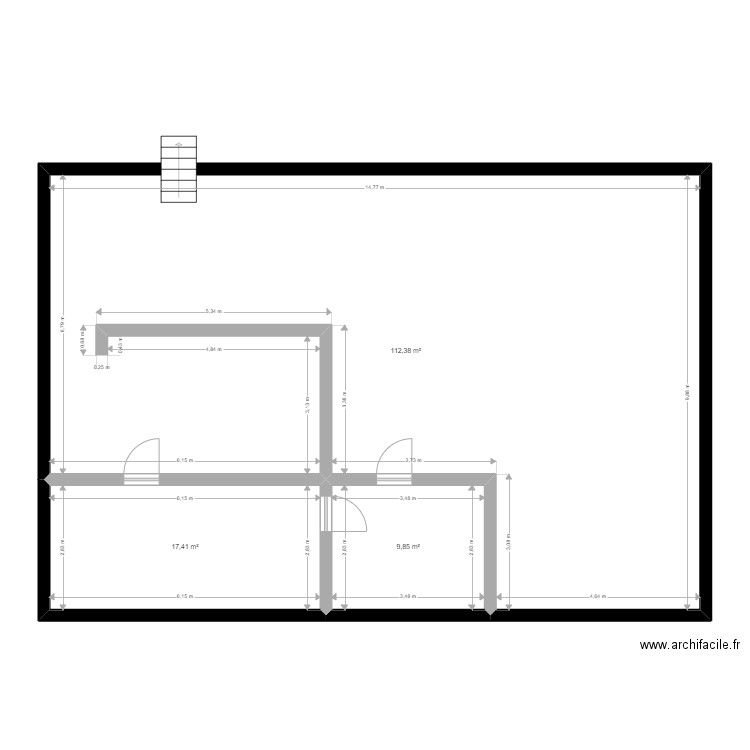 meubles FEUERER BUREAU. Plan de 3 pièces et 140 m2