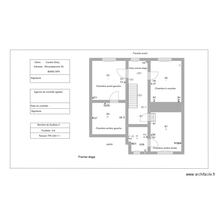 étage. Plan de 9 pièces et 68 m2