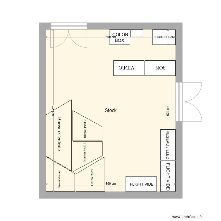 Stock Rangement. Plan de 1 pièce et 31 m2