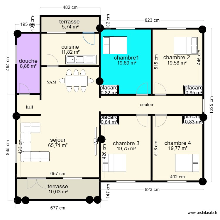 Allemagne. Plan de 13 pièces et 185 m2