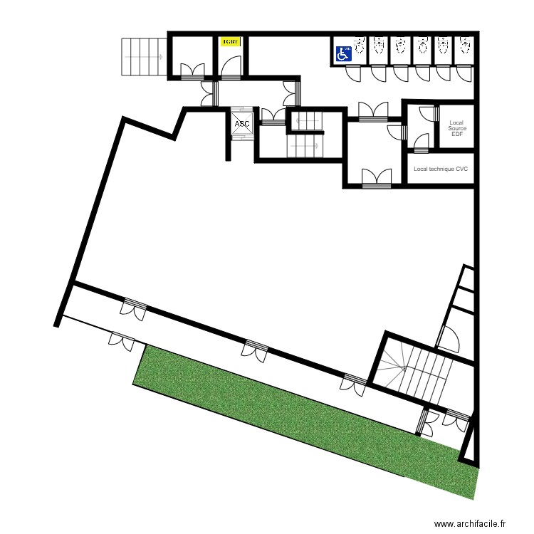 Mosquée entrée principale. Plan de 22 pièces et 90 m2