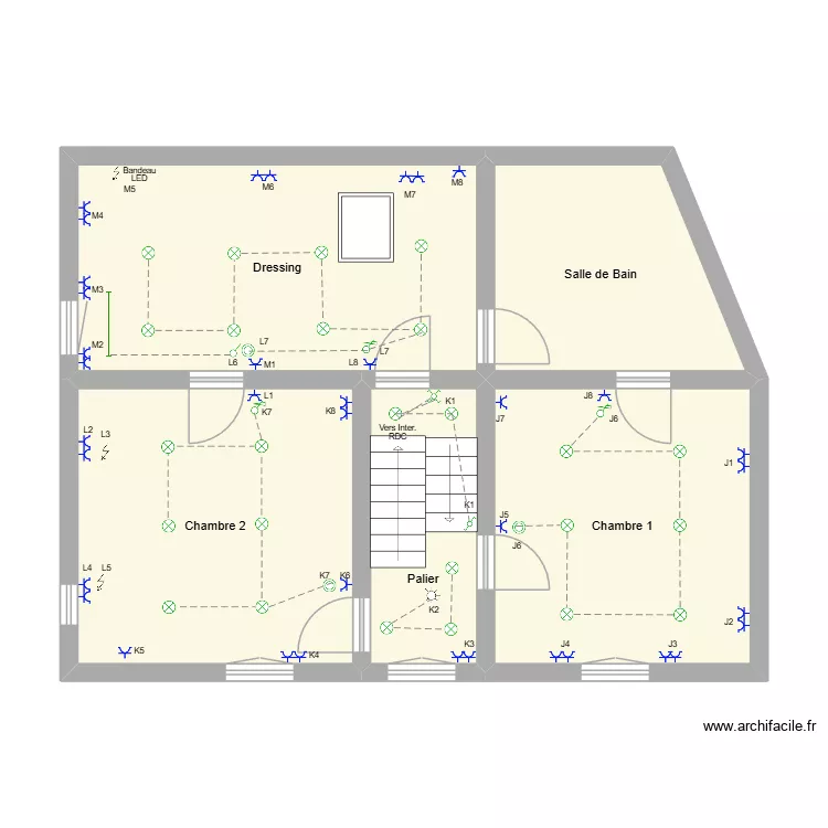 Ferri&egrave;re +1. Plan de 5  et 64 m²
