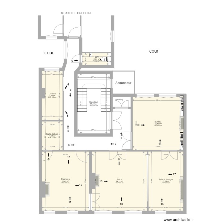 Plan appartement  photo. Plan de 8 pièces et 109 m2