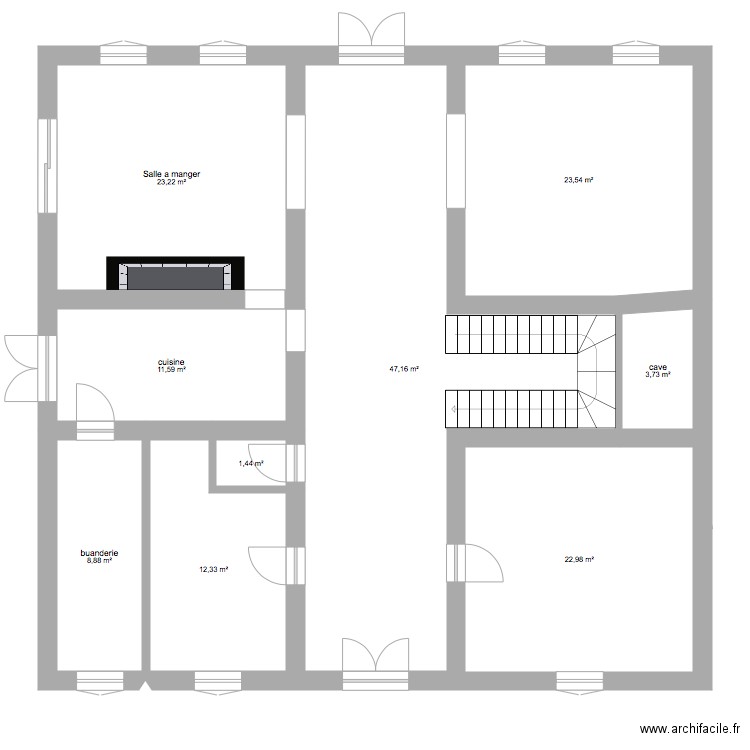 maison31430. Plan de 9 pièces et 155 m2