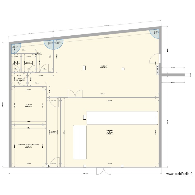 boucherie loubet. Plan de 9 pièces et 178 m2