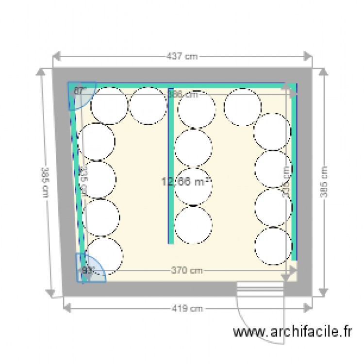 Sale froide rennovation. Plan de 0 pièce et 0 m2