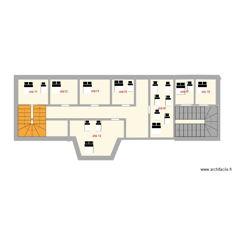 1 er etage. Plan de 9 pièces et 32 m2