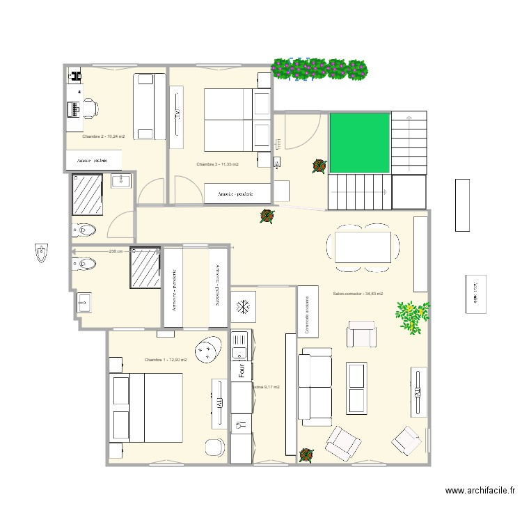 San Jacinto. Plan de 9 pièces et 94 m2