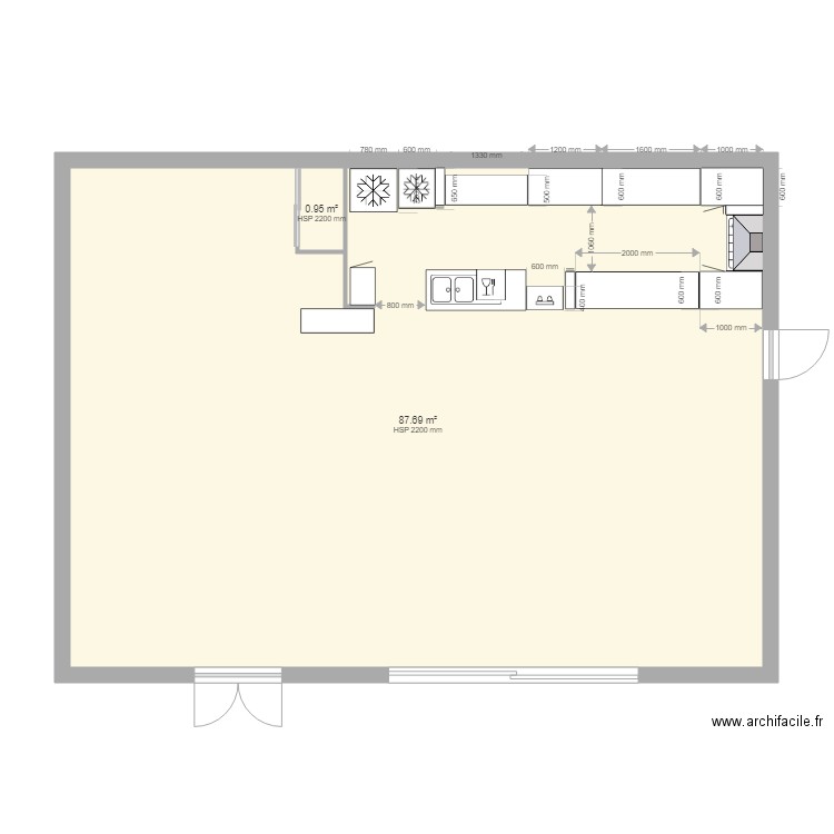 Club House CAC Chevreuse (2). Plan de 2 pièces et 89 m2