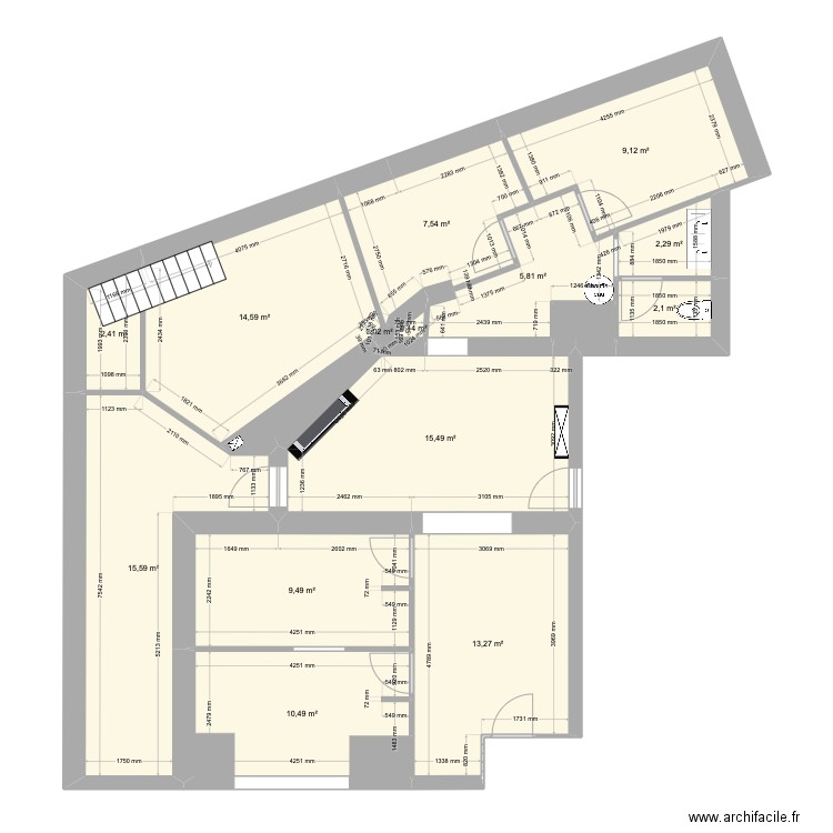 LFICentre_RDC_Après_modif1. Plan de 16 pièces et 110 m2