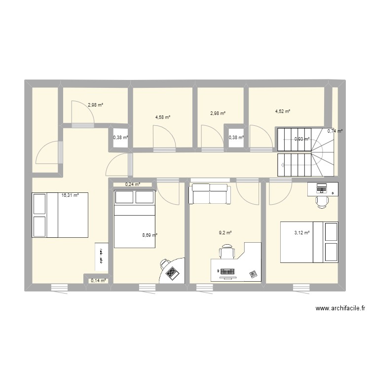 rez de chaussee. Plan de 14 pièces et 61 m2