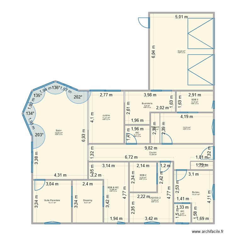 Plan maison Salon arrondi. Plan de 17 pièces et 174 m2